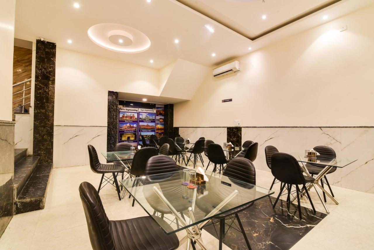 Olivia Hotels At Delhi Airport Nova Deli Exterior foto